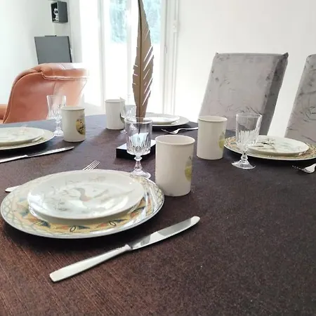 Le Repere - Ideal Famille Ou Amis - Pau Exterior foto